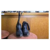 Justin Menï¿½s Cowboy Boots Size 9 D