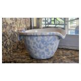 Robinson Ransbottom Spatterware Bowl