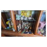 Various Decorative Items