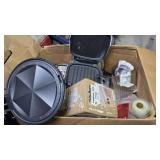 Kitchen Appliance Lot Including Cuisinart