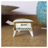 Limoges Goudeyville Piano-Shaped Trinket Box