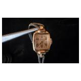 Elgin Ladyï¿½s Wristwatch With Gold-Tone Case