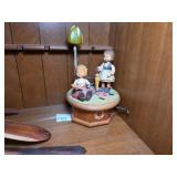 ANRI Juan Ferrandiz True Love Wood Music Box