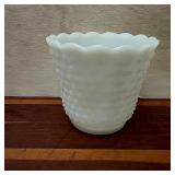 Vintage Scalloped Diamond Pattern White Planter