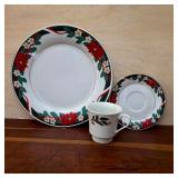 Tienshan Deck the Halls Holiday Dinnerware Set