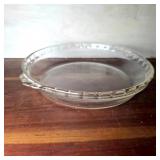 Pyrex 209 Clear Glass 9-Inch Pie Plate