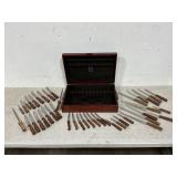 Chicago Cutlery Knife Set