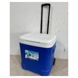 Igloo Ice Cube Wheeled Cooler