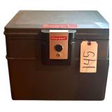FIRST ALERT FIRE SAFE APPROX. 12” LENGTH X 8” WIDTH X 9.75” DEPTH (NO KEY)