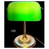 VINTAGE BRASS BANKER’S LAMP