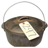 LODGE CAST IRON DUTCH OVEN