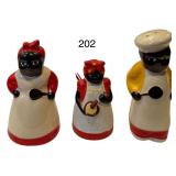 AMERICANA SALT AND PEPPER SHAKERS W/ TOOTHPICK HOLDER