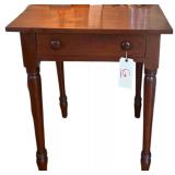 ANTIQUE WALNUT 1-DRAWER SIDE TABLE