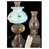 LAMPLIGHT FARMS OIL LAMP, ELECTRIFIED OIL LAMP W/ SUNFLOWER GLOBE