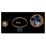 10K GOLD RING W/ DARK BLUE STONE, 10K GOLD 25 YEAR SERVICE PIN, 14K GOLD BALL STUD EARRING - 5.8 GRAMS TOTAL LOT WEIGHT