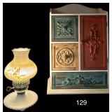 SMALL WOODEN WALL-HANGING 3-DRAWER, 1 DOOR CABINET MADE TO LOOK DISTRESSED, SMALL ELECTRIC LAMP (GLOBE AS-FOUND)
