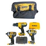 3 20V DEWALT TOOLS IN CARRYING BAG: 2 IMPACT DRIVERS, 1 DRILL/CORDLESS SCREWDRIVER - NO BATTERIES