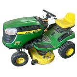 JOHN DEERE D110 RIDING LAWNMOWER - GREAT CONDITION - JUST OVER 265 HOURS