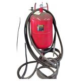 CENTRAL PNEUMATIC 110 LB. PRESSURIZED ABRASIVE BLASTER