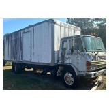 HINO DIESEL FD BOX TRUCK AS-FOUND/NON-RUNNING, NO TITLE - BOX APPROX. 8’ X 24’