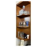 LOT OF ASSORTED SHOT GLASSES: ROUTE 66, UNIV. TENNESSEE, WYOMING, TEXAS, AND MORE