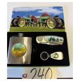 JOHN DEERE KNIFE W/ DECORATIVE HANDLE, JOHN DEERE FLASK, JOHN DEERE KEYCHAIN SET IN JOHN DEERE TIN