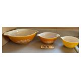 THREE PYREX "BUTTERFLY GOLD" CINDERELLA MIXING BOWLS