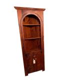 PINE CORNER SHELF W/ 3 SHELVES OVER 2 DOORS APPROX. 80” TALL X 27.5” WIDE X 13.5” AT DEEPEST