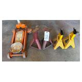 2 1/4 TON CAPACITY HYDRAULIC FLOOR JACK, TWO SETS OF JACKSTANDS