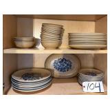 APPROX. 36 PIECES OF PFALTZGRAFF YORKTOWNE PATTERN STONEWARE TO INCLUDE SERVING PLATTER, SALAD PLATES, DINNER PLATES, AND BOWLS