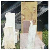 10 ASSORTED PIECES OF MARBLE IN VARIOUS TYPES AND SIZES