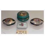 4 DECORATED BOXES: MATCHING COBALT BLUE AND EMERALD GREEN BOXES; LARGER PORTRAIT BOX WITH NEWER “LIMOGES” MARK; VINTAGE PORCELAIN BOX WITH ROSE DECOR