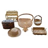 ASSORTED WOVEN ITEMS: LARGE HANDLED BASKET, LIDDED BASKET, 2 OTHER HANDLED BASKETS, TRAY, & HAT