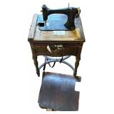 VINTAGE IMPROVED ELDREDGE ROTARY SEWING MACHINE AS-FOUND