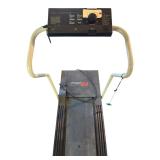 LIFESTYLER 8.0 TREADMILL W/ ACCUSMART FITNESS MONITOR - WORKING