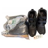 2 NEW PAIRS OF STEEL SHANK SIZE 9.5EEE VELCRO-FASTENING RAIN BOOTS - ONLY REMOVED FROM PACKAGING FOR DISPLAY