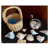 WOVEN BASKET AND CLEAR GLASS VASE W/ NICE ASSORTMENT OF SEASHELLS