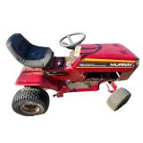 MURRAY RIDING LAWNMOWER W/ BRIGGS & STRATTON 12 HORSEPOWER INDUSTRIAL/COMMERCIAL ENGINE