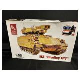 Open Box HC M2 Bradley IFV