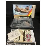 Open Box Matchbox Boeing Vertol Chinook HCMK