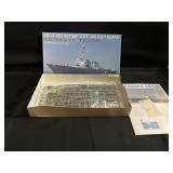 Open Box Shanghai USS Arleigh Burke (DDG-51)