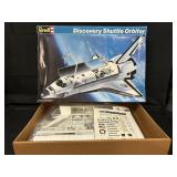 Open Box Revell Discovery Shuttle Orbiter