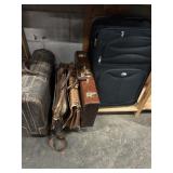 Luggage/Leather Satchel/Briefcase Lot