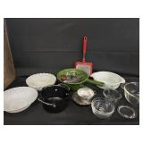 Kitchen Lot-Pyrex/Glassbake/and more