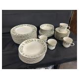 Royal Limited Holly Holiday dinnerware 43 pieces
