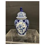 Chinoiserie Ginger Jar w/Foo Dog Top