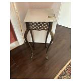 Accent Table-Very Heavy w/mirrored top