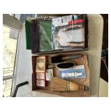 Mixed lot entire contents