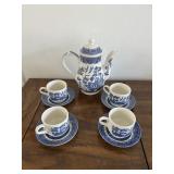 Blue Willow Churchill Staffordshire Tea Set