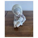 Lladro Porcelain Figurine Eskimo Child